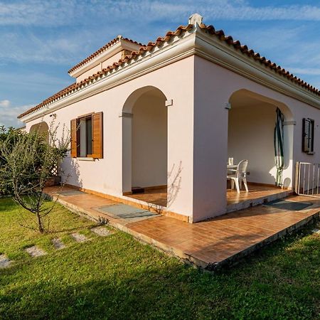 Appartamento Residenziale Trilocale 6 Posti Letto Via Sardegna San Teodoro Сан-Теодоро Екстер'єр фото