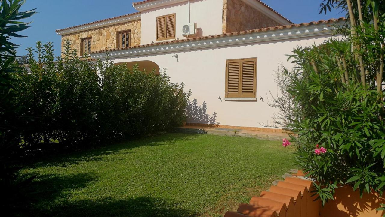 Appartamento Residenziale Trilocale 6 Posti Letto Via Sardegna San Teodoro Сан-Теодоро Екстер'єр фото