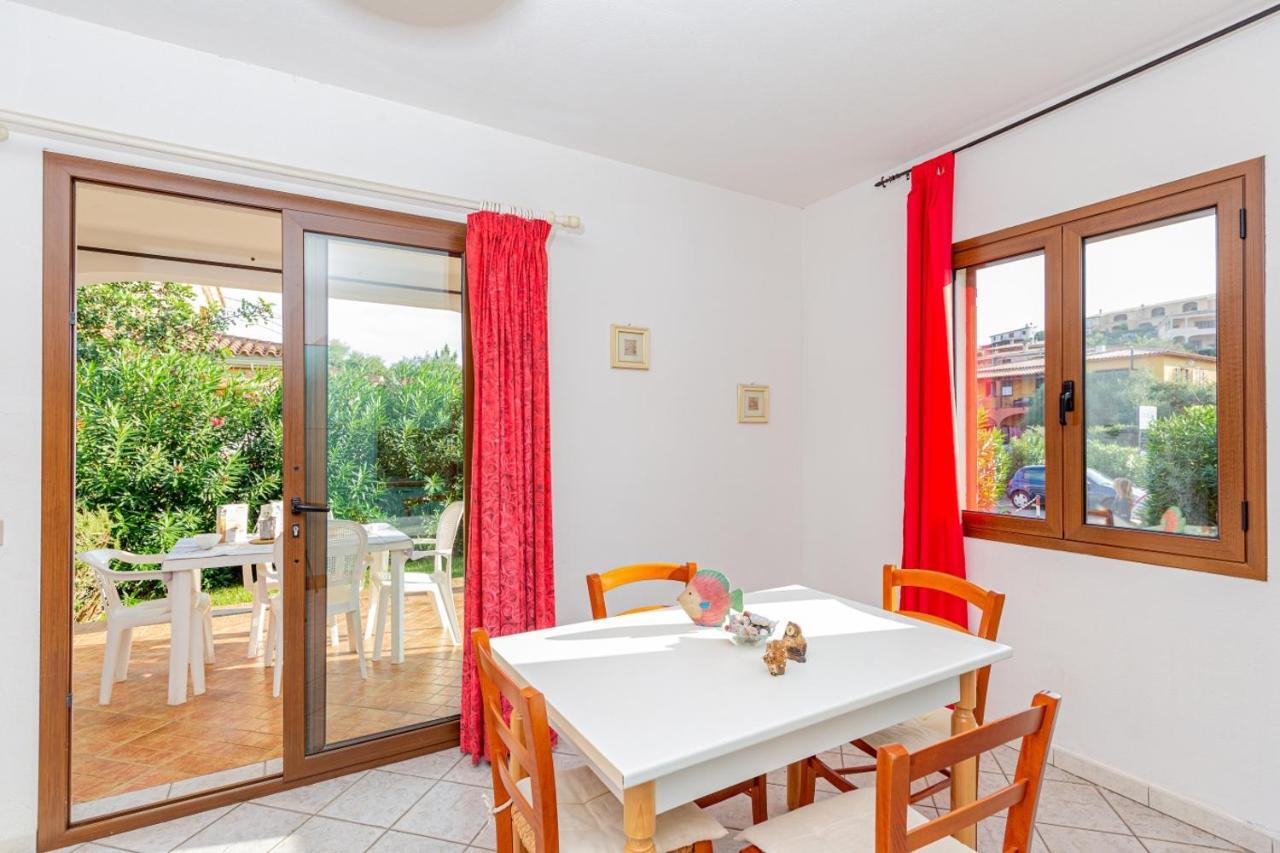 Appartamento Residenziale Trilocale 6 Posti Letto Via Sardegna San Teodoro Сан-Теодоро Екстер'єр фото