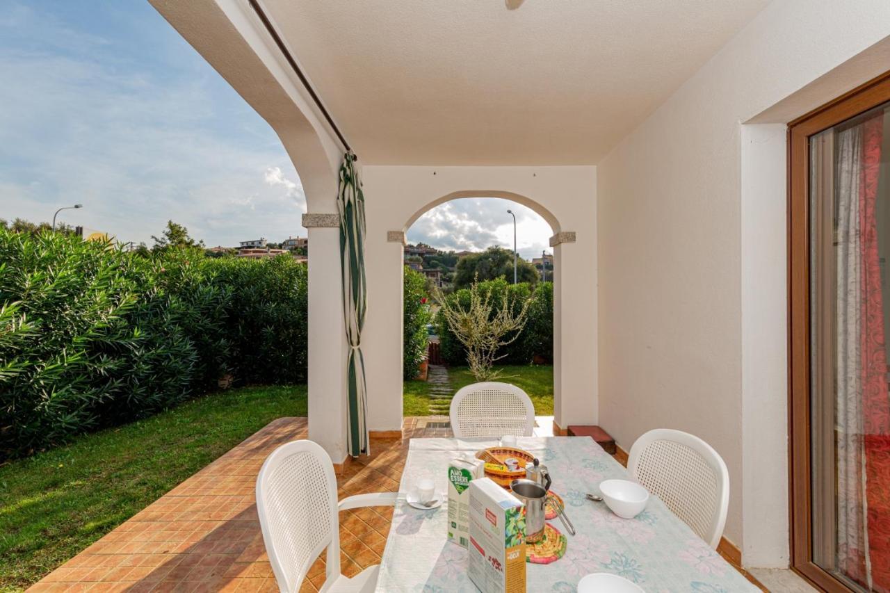 Appartamento Residenziale Trilocale 6 Posti Letto Via Sardegna San Teodoro Сан-Теодоро Екстер'єр фото