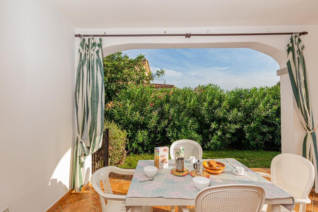 Appartamento Residenziale Trilocale 6 Posti Letto Via Sardegna San Teodoro Сан-Теодоро Екстер'єр фото