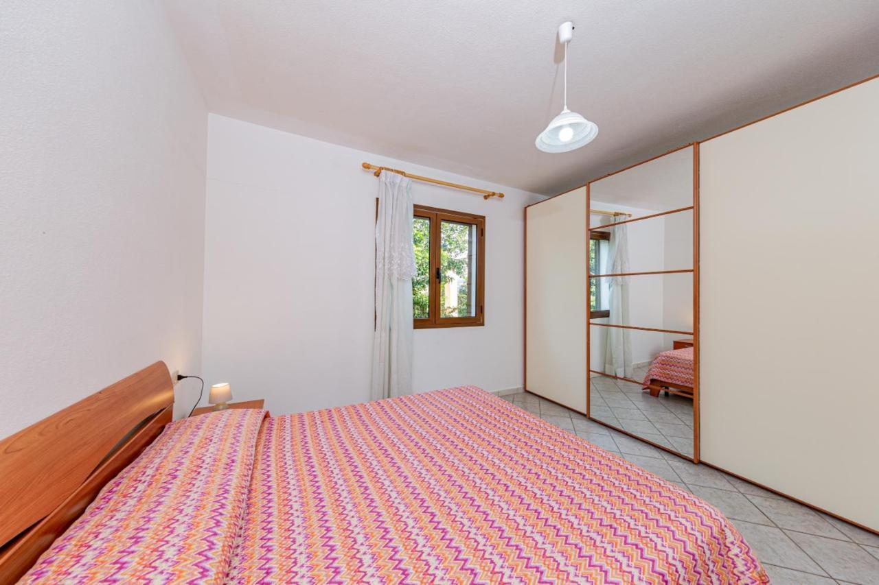 Appartamento Residenziale Trilocale 6 Posti Letto Via Sardegna San Teodoro Сан-Теодоро Екстер'єр фото